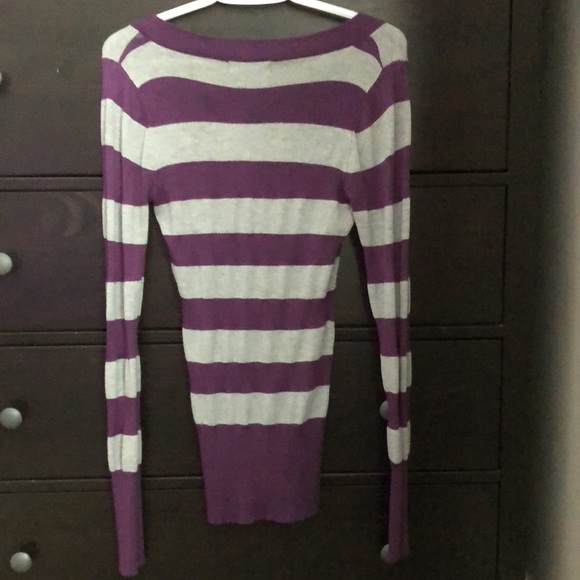 Size M Purple & Gray Stripped Sweater - Picture 5 of 5